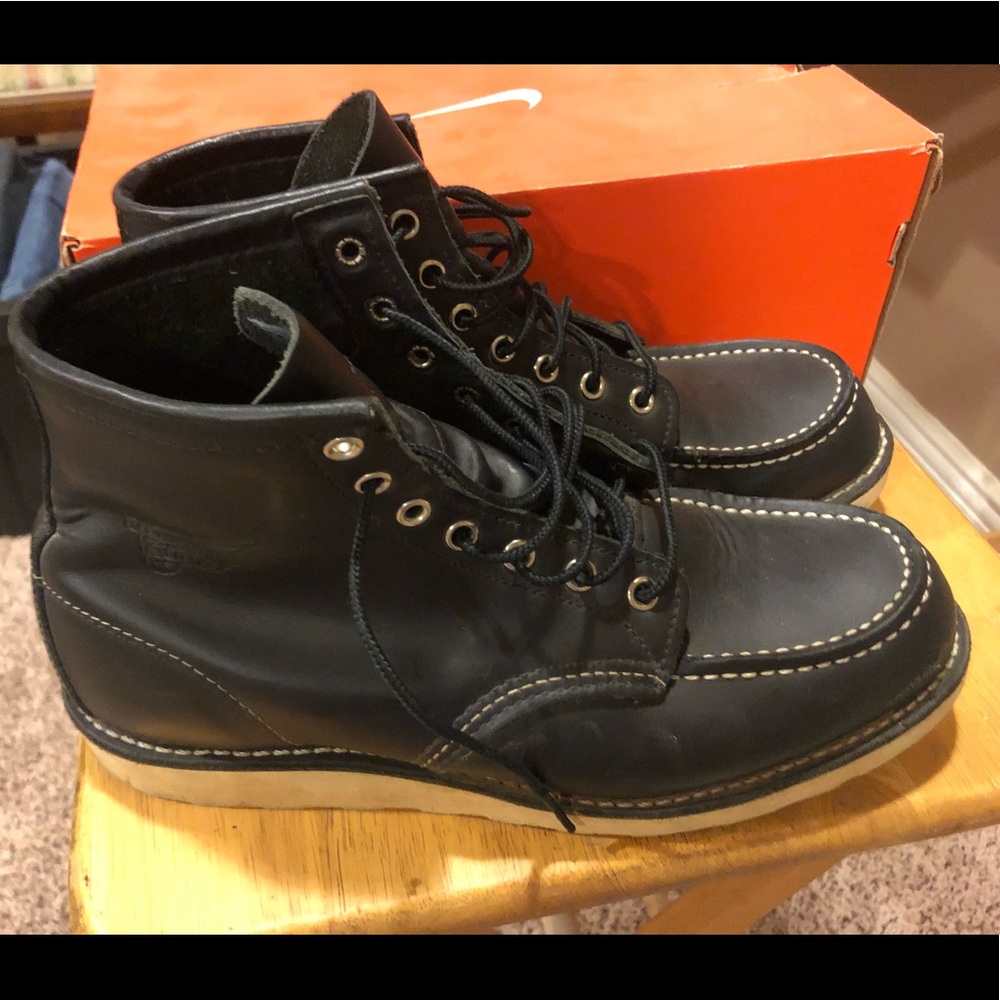 Red Wing 6” Moc Rough and Tough boot